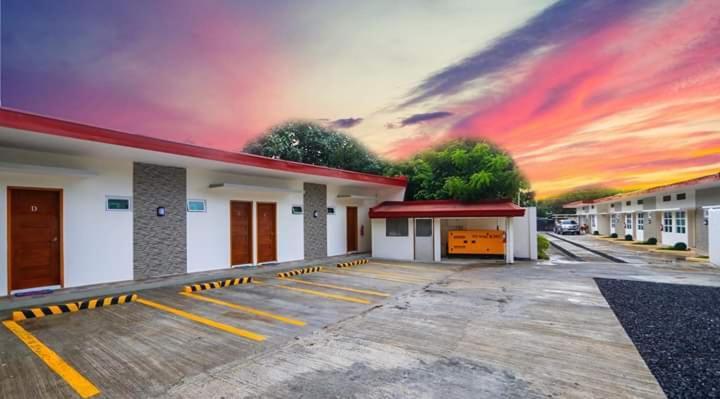 Alinchlo Hotel Legazpi Kültér fotó